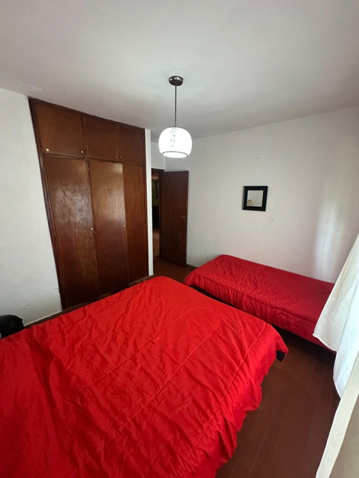 CASA EN VENTA EN VILLA GESELL 