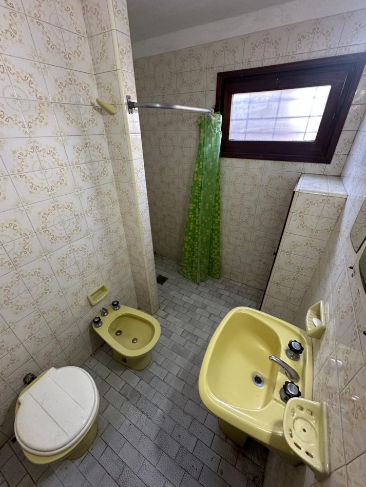 CASA EN VENTA EN VILLA GESELL 