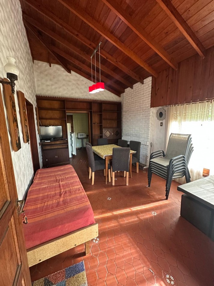 CASA EN VENTA EN VILLA GESELL 