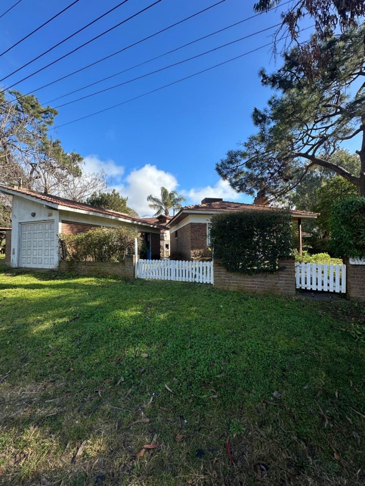 CASA EN VENTA EN VILLA GESELL 