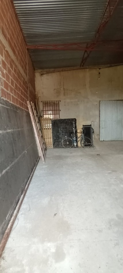 LOTE EN AVENIDA