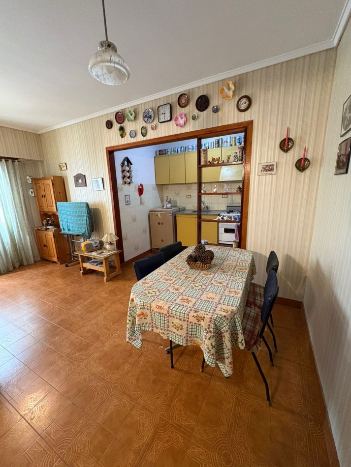 DEPARTAMENTO SOBRE PEATONAL