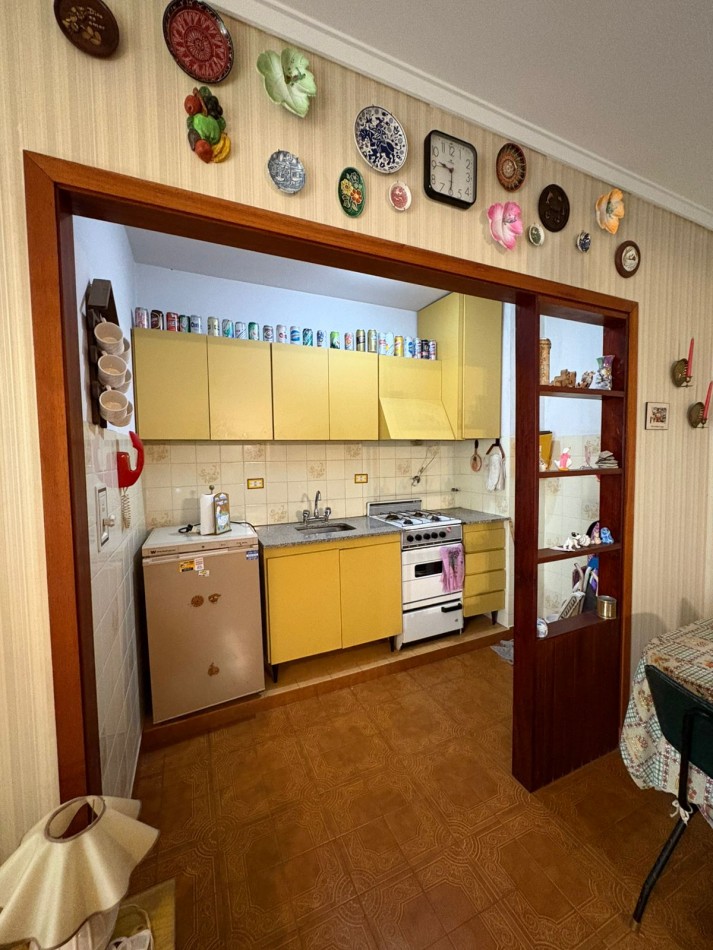 DEPARTAMENTO SOBRE PEATONAL