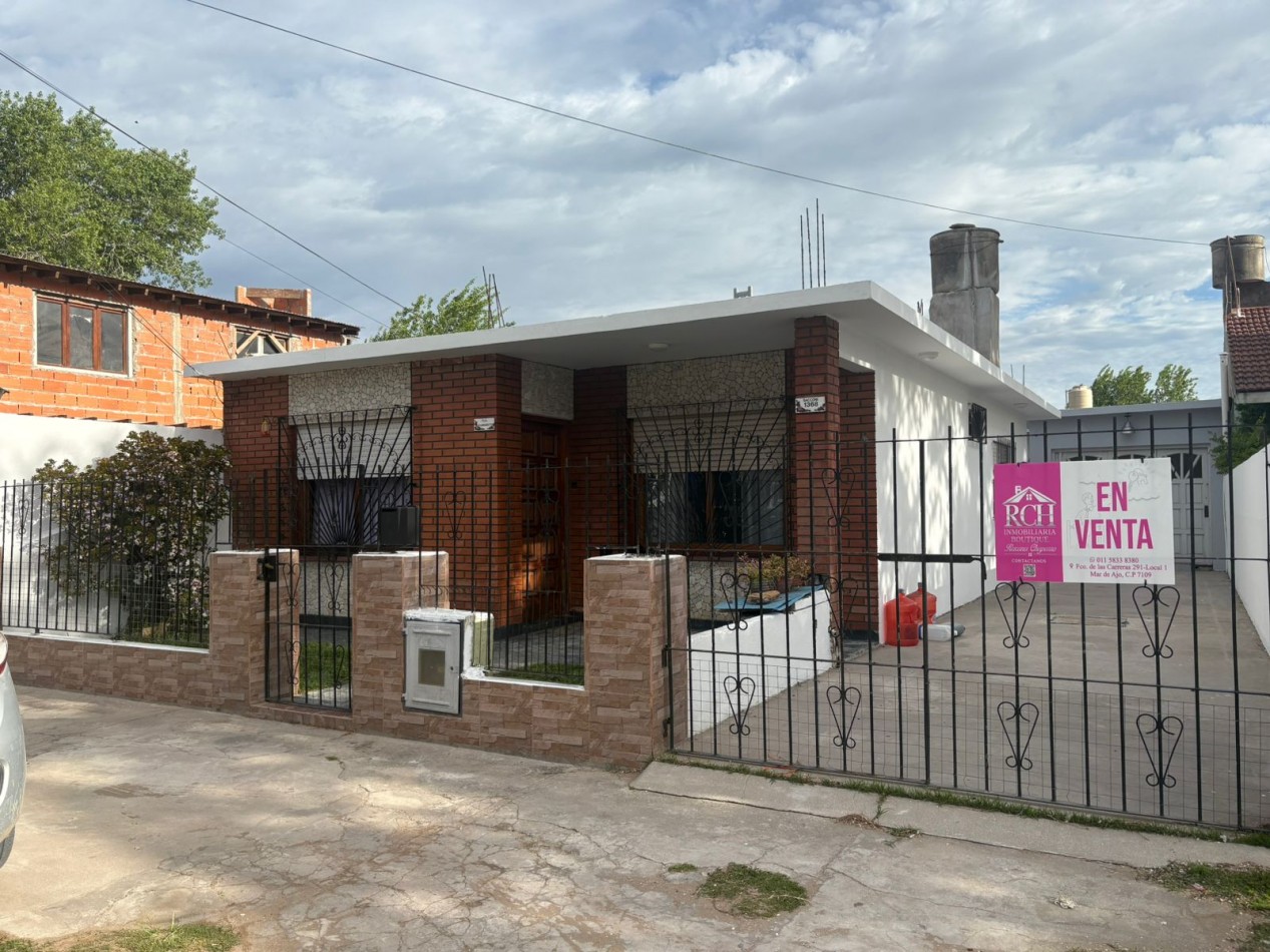 CASA AMERICANA CON DEPTO DE 3 AMBIENTES