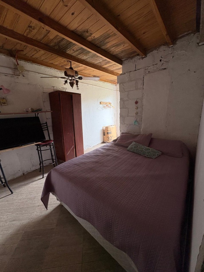 CASA DE 3 AMB,+DEPTO DE 3 AMB. NUEVO + MONOAMBIENTE