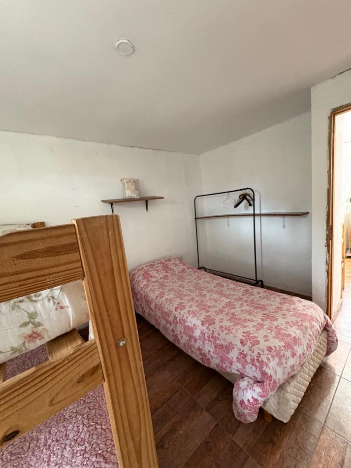 CASA DE 3 AMB,+DEPTO DE 3 AMB. NUEVO + MONOAMBIENTE