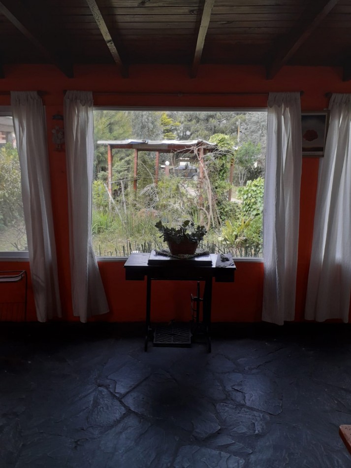 CASA EN LOTE PROPIO