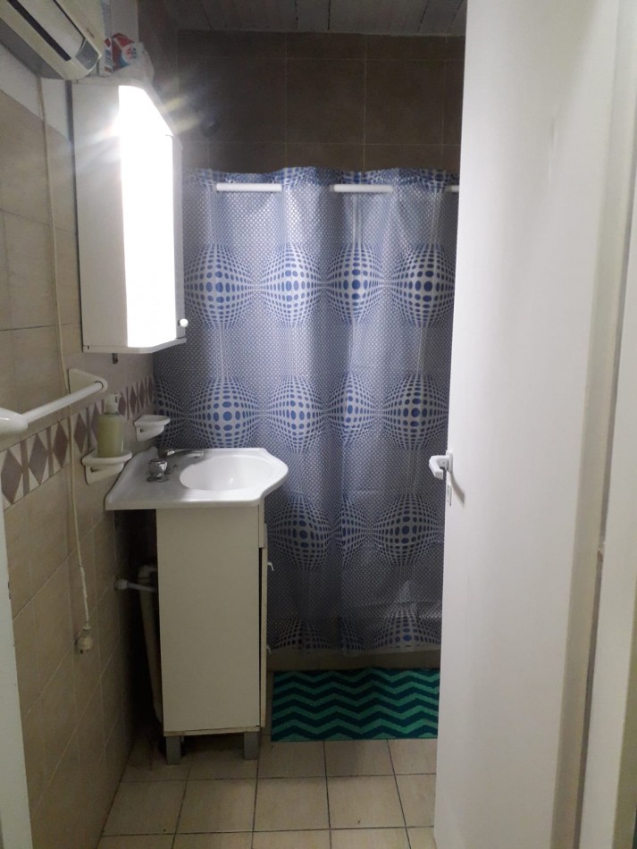 CASA EN LOTE PROPIO
