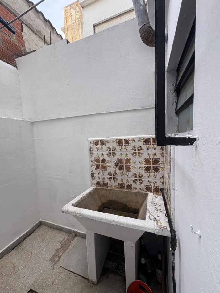 DEPARTAMENTO DE 2 AMBIENTES