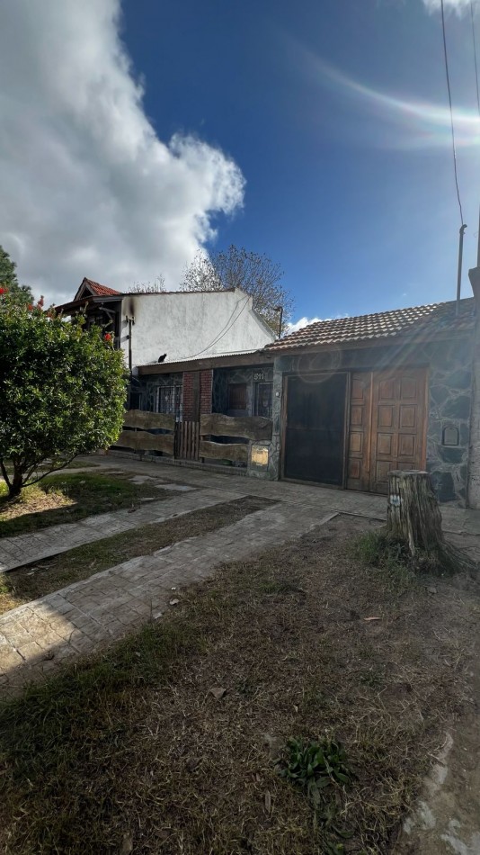 CASA CON DUPLEX CERCA DEL MAR