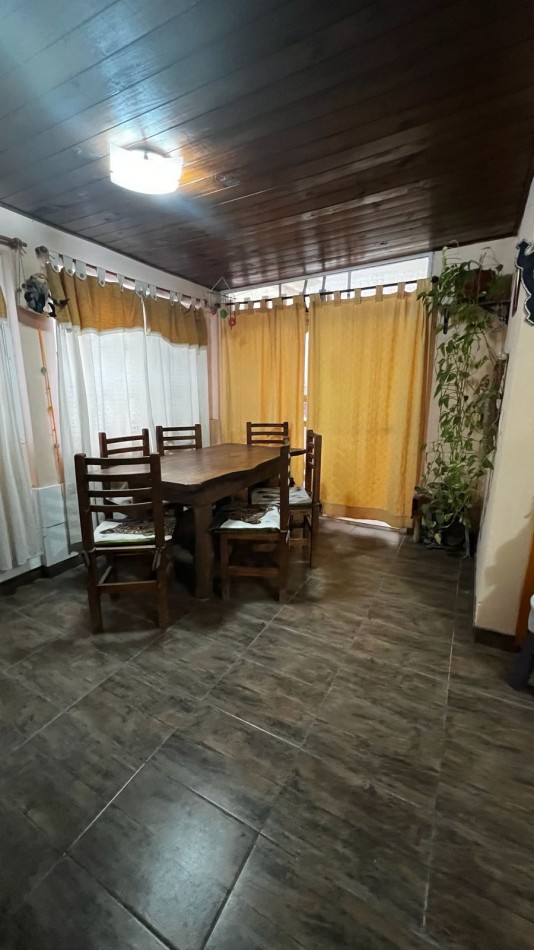 CASA CON DUPLEX CERCA DEL MAR