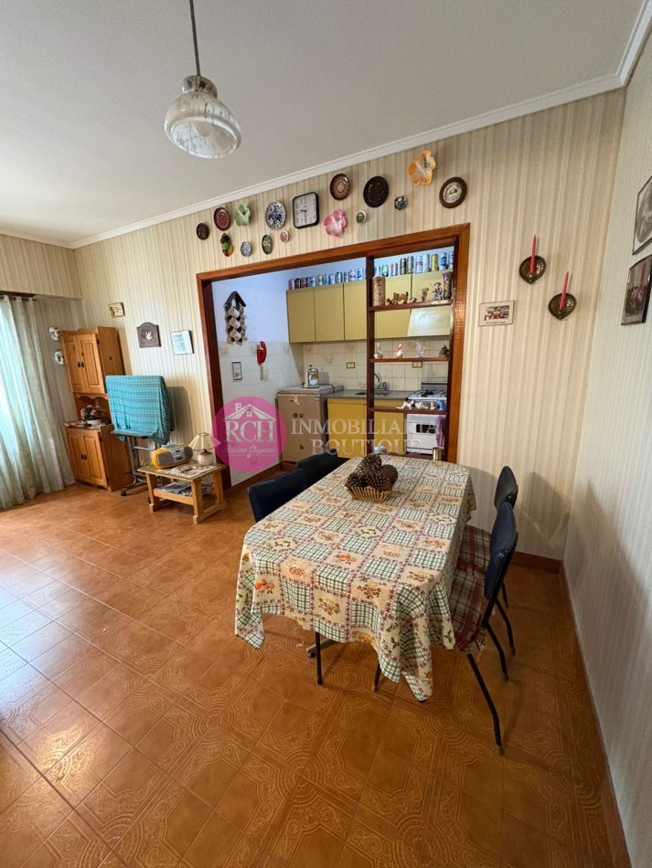 DEPARTAMENTO SOBRE PEATONAL