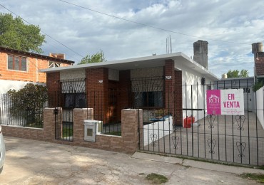 CASA AMERICANA CON DEPTO DE 3 AMBIENTES