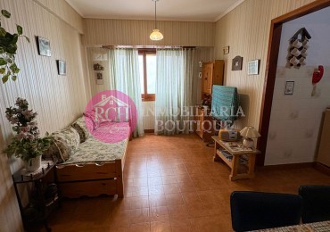 DEPARTAMENTO SOBRE PEATONAL